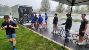 WHHS students braving the rain.