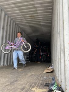 Guatemala volunteer unloading